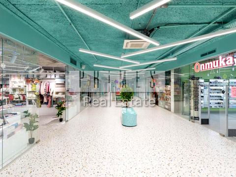 коммерческая по адресу Героев Полка "Азов ул. (Малиновского маршала), 12