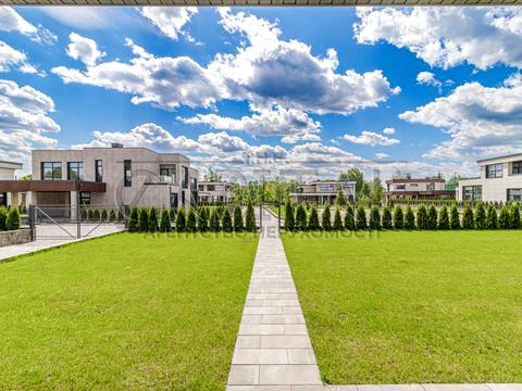 будинок за адресою Старокиївська вул., 1