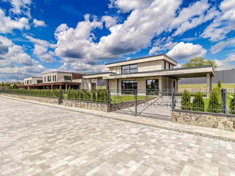 будинок за адресою Старокиївська вул., 1