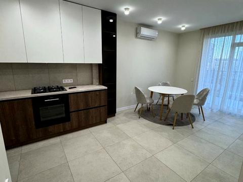 квартира за адресою Роксоляни вул., 30