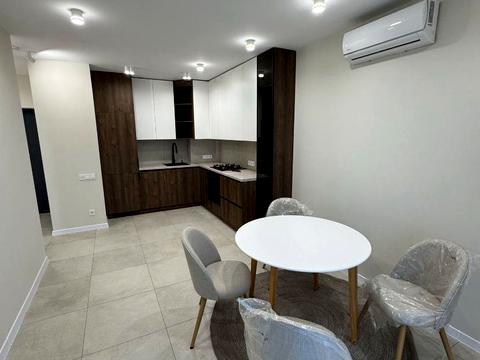 квартира за адресою Роксоляни вул., 30