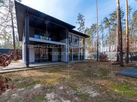 дом по адресу Плютовська