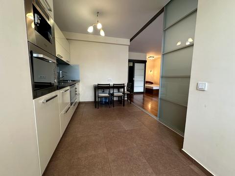 квартира за адресою Академіка Єфремова вул. (Командарма Уборевича), 19-А