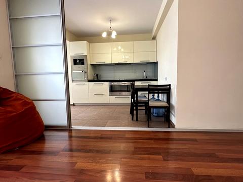 квартира за адресою Академіка Єфремова вул. (Командарма Уборевича), 19-А