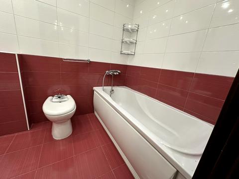 квартира за адресою Академіка Єфремова вул. (Командарма Уборевича), 19-А