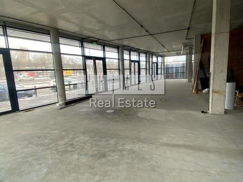 комерційна за адресою Київ, Набережно-Корчуватська вул., 22