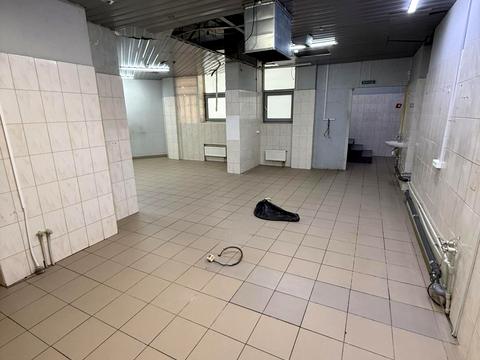 комерційна за адресою Вишгородська вул., 45-Г