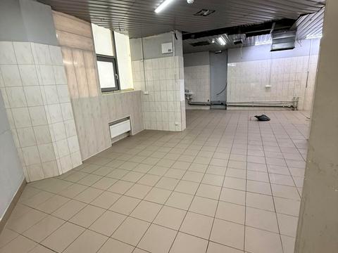 комерційна за адресою Вишгородська вул., 45-Г