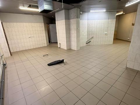 комерційна за адресою Вишгородська вул., 45-Г