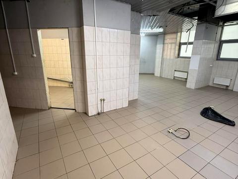 комерційна за адресою Вишгородська вул., 45-Г