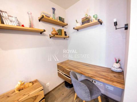 квартира за адресою Героїв Небесної Сотні просп., 18/5