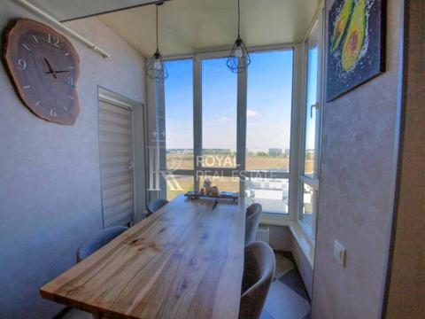 квартира за адресою Героїв Небесної Сотні просп., 18/5