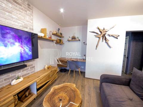 квартира за адресою Героїв Небесної Сотні просп., 18/5