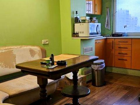 квартира за адресою Київ, Академіка Возіанова вул. (Академіка Карпинського), 10