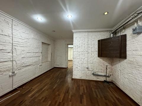 комерційна за адресою Українських Героїв просп., 34