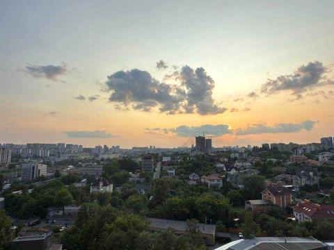 квартира за адресою Андрія Верхогляда вул. (Михайла Драгомирова), 30