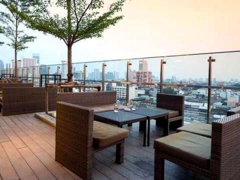 квартира за адресою Андрія Верхогляда вул. (Михайла Драгомирова), 30