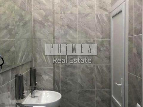 комерційна за адресою Архітектора Городецького вул., 17/1