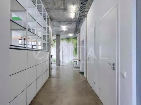 комерційна за адресою Київ, Воздвиженська вул., 51