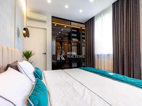 квартира за адресою Андрія Верхогляда вул. (Михайла Драгомирова), 14-А