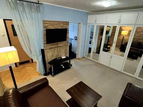 квартира по адресу Ивана Пулюя ул., 1-А