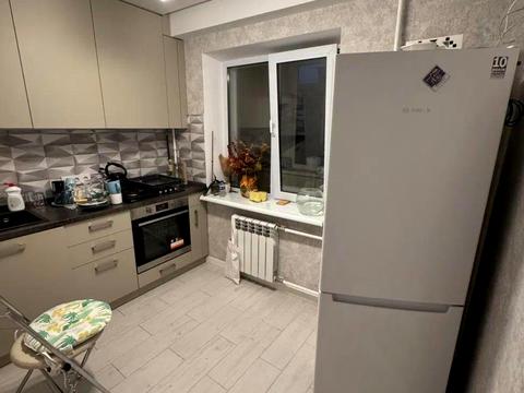 квартира за адресою Ореста Левицького вул. (Академіка Курчатова), 20