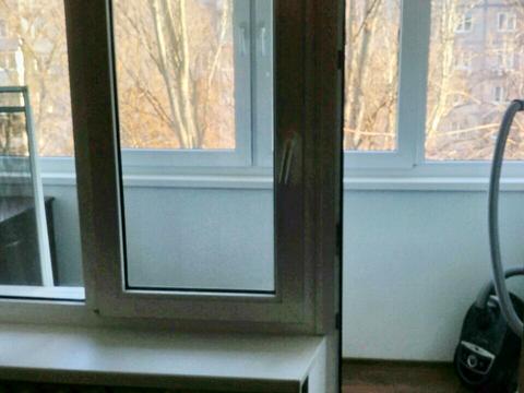 квартира за адресою Шкільна вул. (Героїв Сталінграда), 18