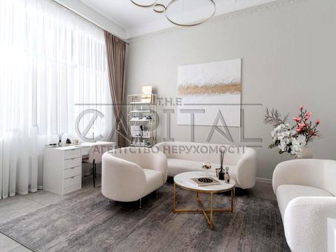 комерційна за адресою Андрія Верхогляда вул. (Михайла Драгомирова), 16