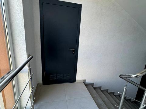 комерційна за адресою Щирецька вул., 36