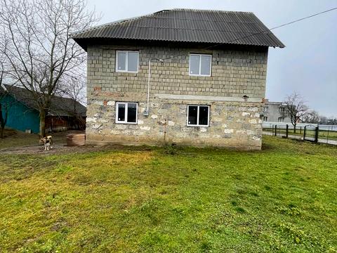 дом по адресу світанкова, 12