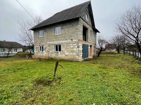 дом по адресу світанкова, 12