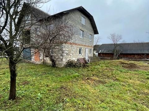 дом по адресу світанкова, 12