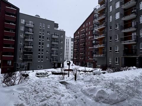 комерційна за адресою Малоголосківська вул., 37