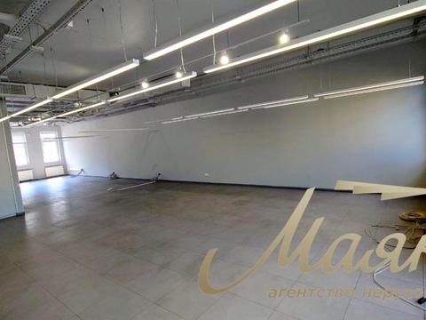 комерційна за адресою Костянтинівська вул., 2а