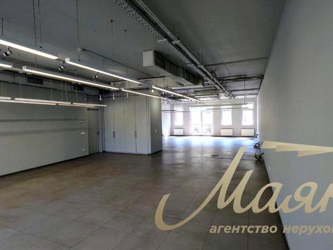 комерційна за адресою Костянтинівська вул., 2а