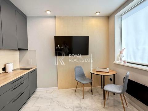 квартира за адресою Практична вул., 1