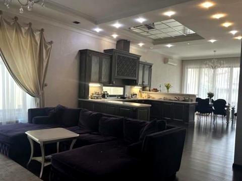 дом по адресу Французский бульв.