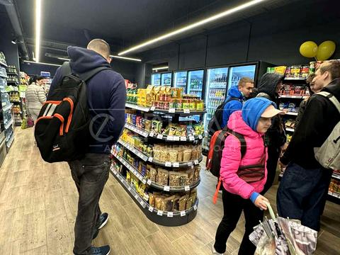 комерційна за адресою Київ, Сімферопольська вул., 9