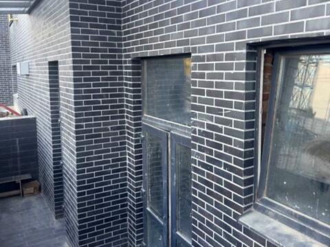 комерційна за адресою І. Богуна вул., 27-В