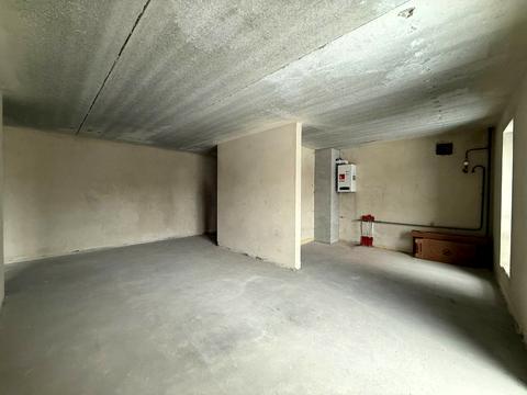 квартира за адресою с. Крихівці, 24 Серпня вул., (Будинок 8)