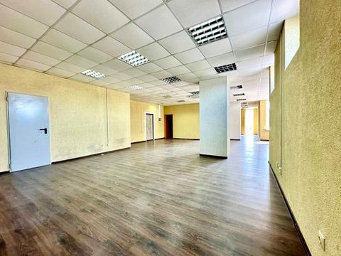 комерційна за адресою Мечникова вул., 19