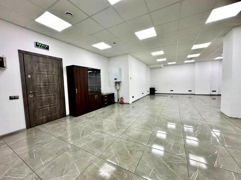 комерційна за адресою Мечникова вул., 19