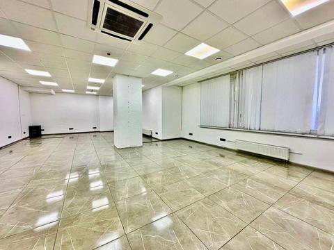 комерційна за адресою Мечникова вул., 19