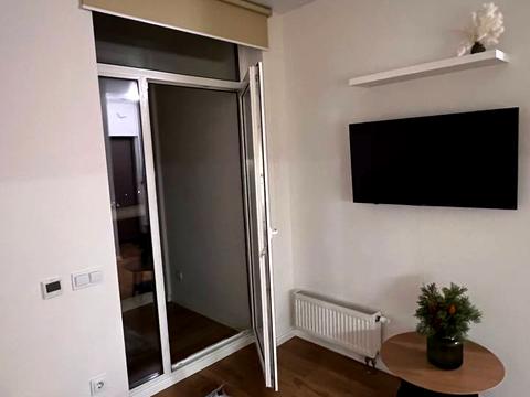 квартира за адресою Салютна вул., 2к7