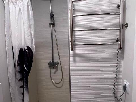 квартира за адресою Салютна вул., 2к7