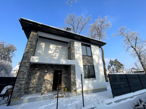 будинок за адресою Академіка Ромоданова вул. (Льва Толстого)