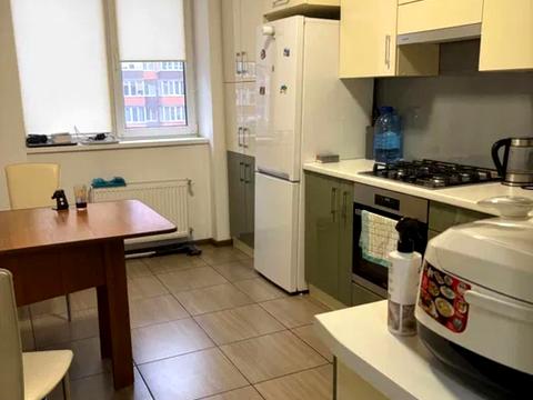 квартира по адресу Ивана Пулюя ул., 6