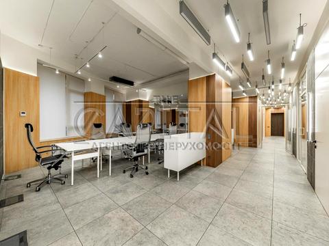 комерційна за адресою Січових Стрільців вул. (Артема), 44-А