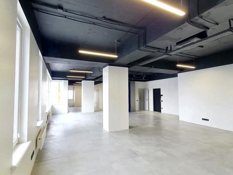 комерційна за адресою Мечникова вул., 19