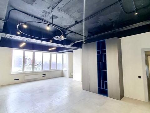 комерційна за адресою Мечникова вул., 19